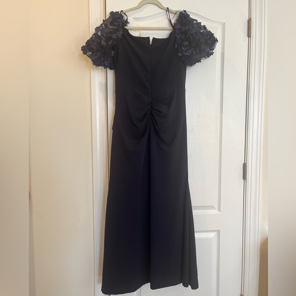 Xscape Off-The-Shoulder Floral Sleeve Gown in Size 14, Navy - Picture 4 of 9